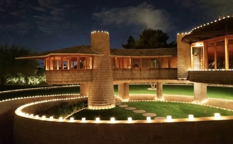 روعة الهندسة المعمارية في الديكور